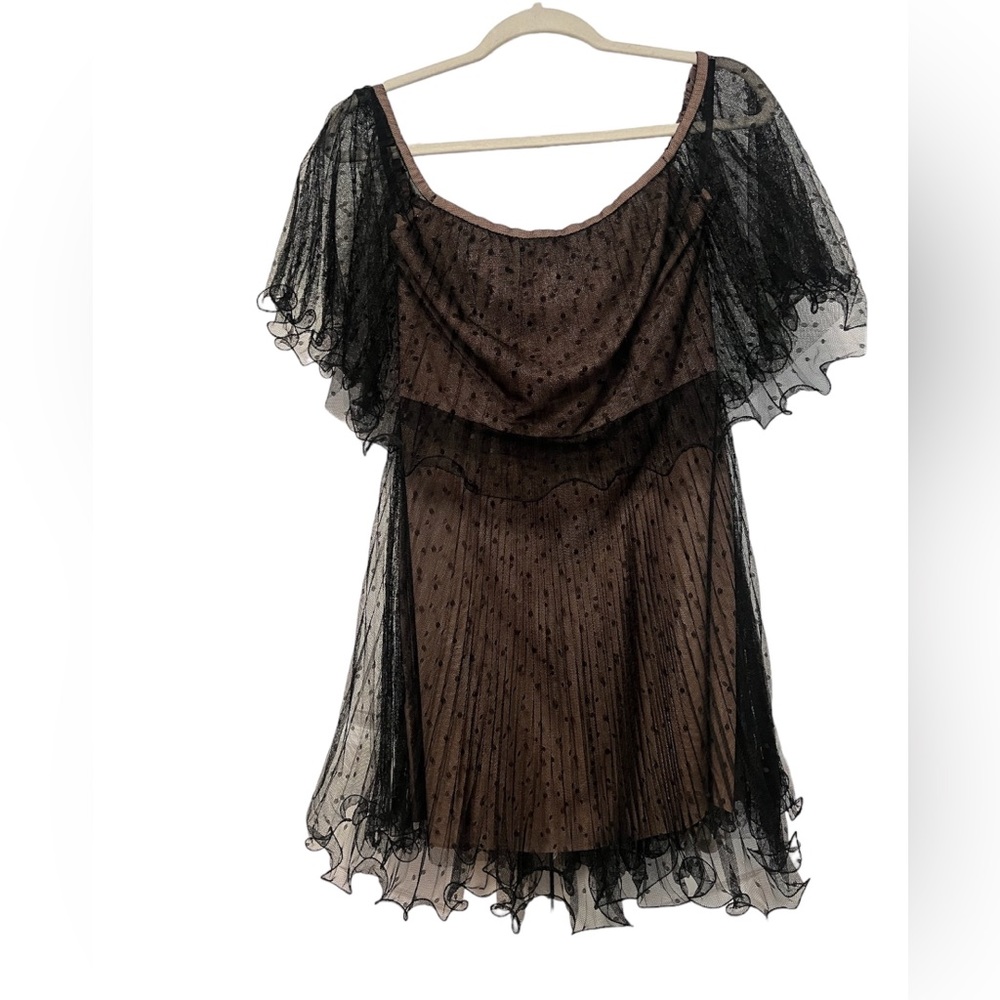 BCBG Shalom Off-The-Shoulder Dress (Size 6)